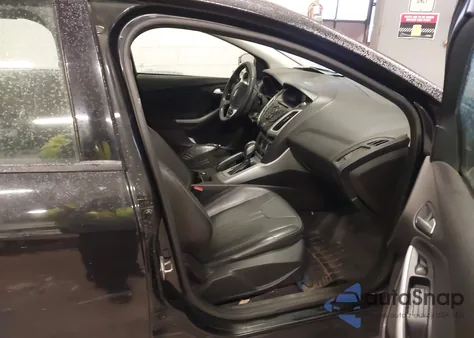 2014 Ford Focus Se from USA, damaged, VIN 1FADP3K29EL131520